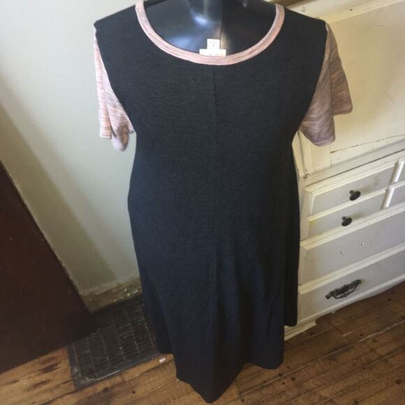 Lularoe Carly heathered gray and pink M high low swing dress - Picture 2 of 3